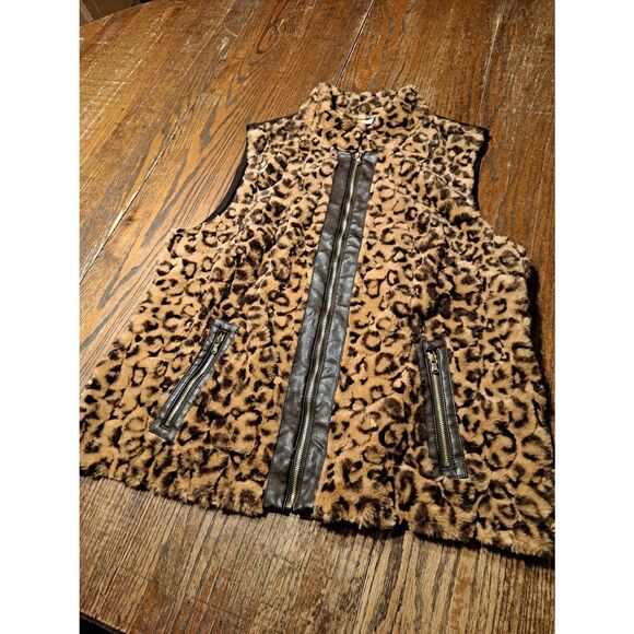 Chico's Faux Fur Vest 2 US 12 Leopard Print Zip Front Knit Back Pockets - Picture 1 of 4